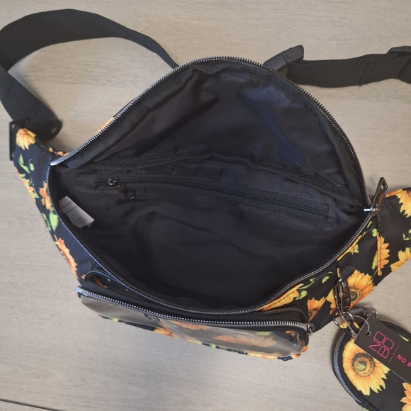 Sunflower Print Fanny Pack with Coin Pouch - Picture 3 of 5